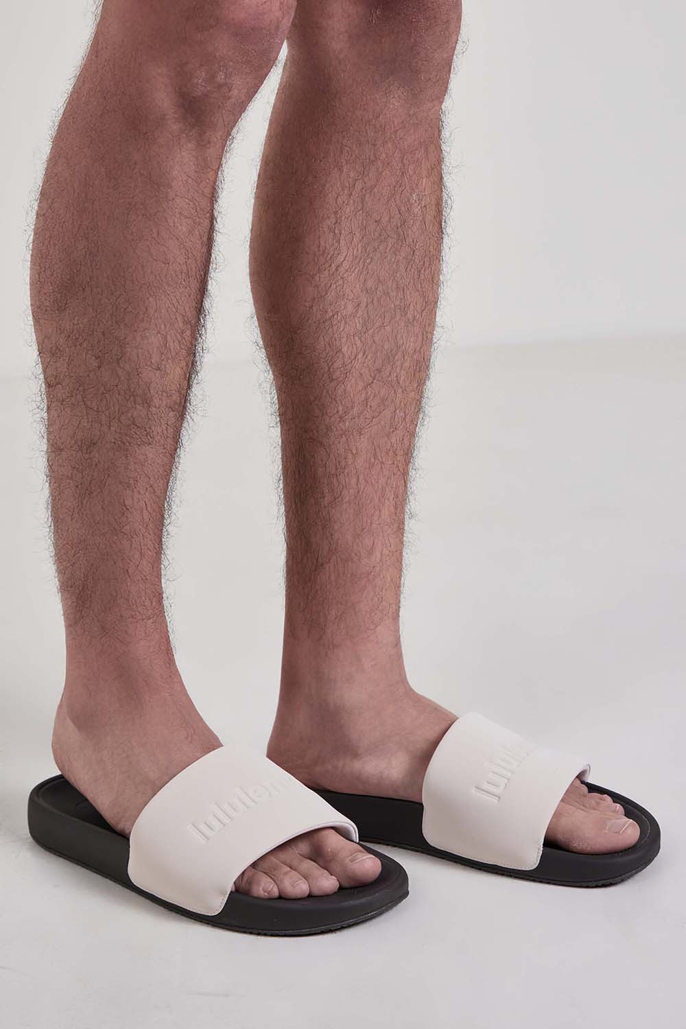 תמונת כל הלוק של RestFeel Slide